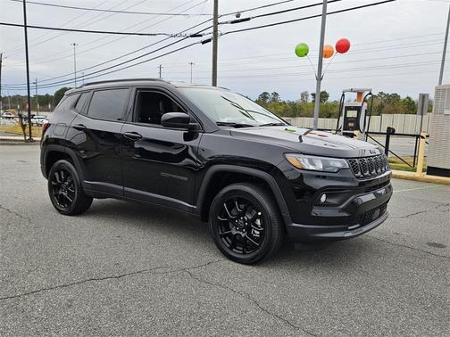 2026 Jeep Compass Latitude
