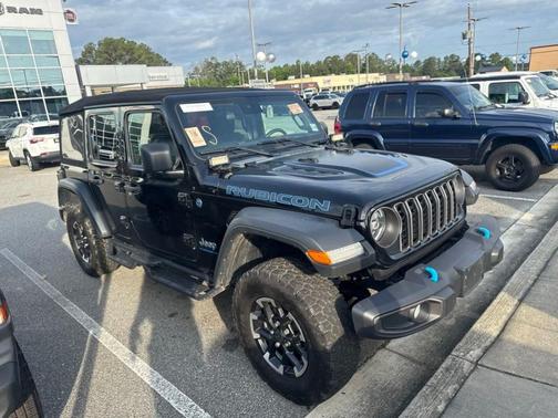 Black Clearcoat 2024 Jeep Wrangler 4xe Rubicon