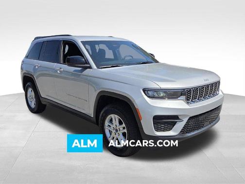 Silver Zynith 2025 Jeep Grand Cherokee Laredo
