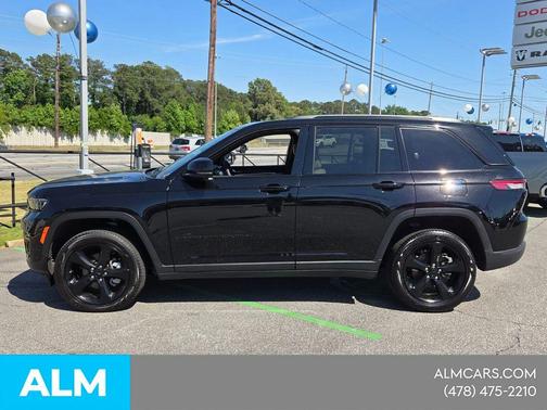 Diamond Black 2025 Jeep Grand Cherokee Limited
