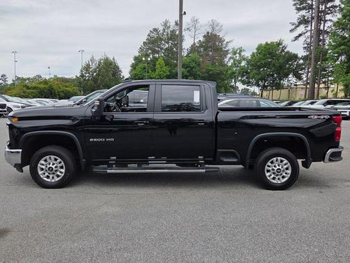 Black 2025 Chevrolet Silverado 2500 LT