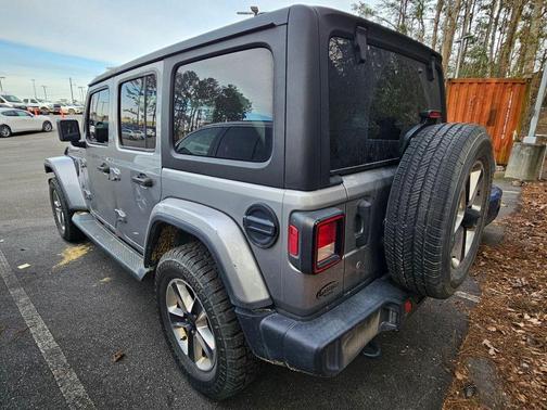 2020 Jeep Wrangler Unlimited Sahara