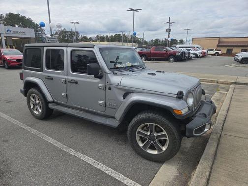 2020 Jeep Wrangler Unlimited Sahara