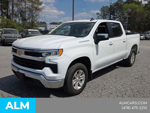 Summit White 2025 Chevrolet Silverado 1500 LT