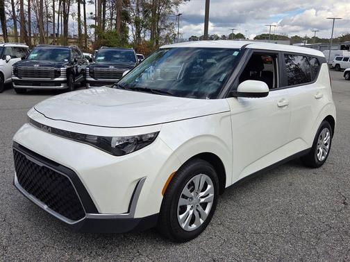 2025 Kia Soul LX