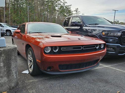 2021 Dodge Challenger SXT