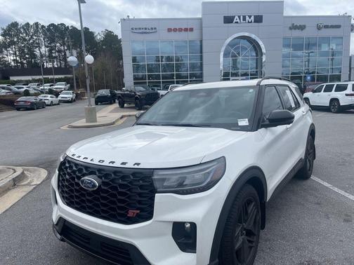 2025 Ford Explorer ST