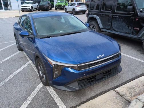 Deep Sea Blue 2025 Kia K4