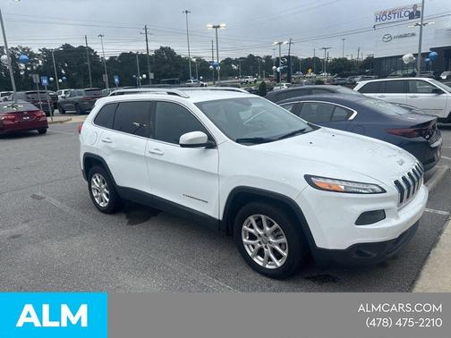 Bright White Clearcoat 2018 Jeep Cherokee Latitude