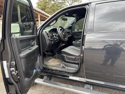 Diamond Black 2024 RAM 3500 Tradesman