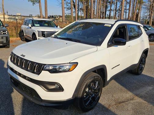 2026 Jeep Compass Latitude