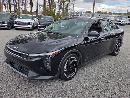 2025 Kia K4 EX