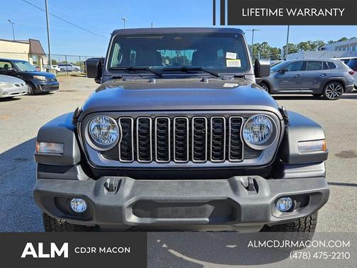 Granite Crystal Clearcoat Metallic 2026 Jeep Wrangler Sport