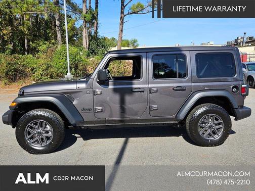 Granite Crystal Clearcoat Metallic 2026 Jeep Wrangler Sport