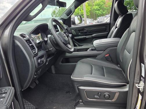 Granite Crystal Clearcoat Metallic 2026 RAM 1500 Limited