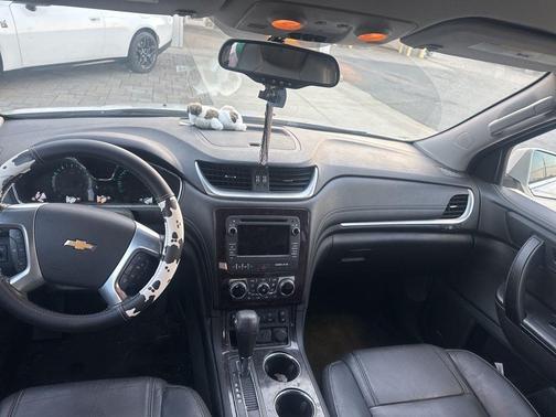 2017 Chevrolet Traverse 2LT