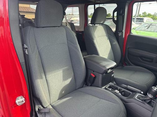 Firecracker Red Clearcoat 2025 Jeep Wrangler 4xe Sahara