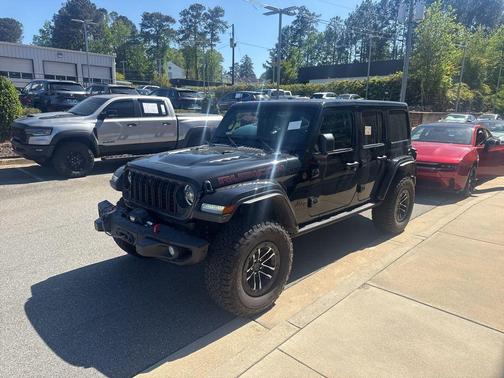 Black Clearcoat 2024 Jeep Wrangler Rubicon