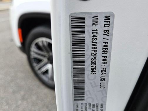 2023 Jeep Wagoneer Series II