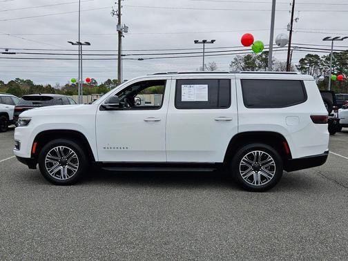 2023 Jeep Wagoneer Series II