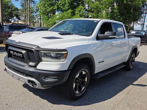 Bright White Clearcoat 2022 RAM 1500 Rebel