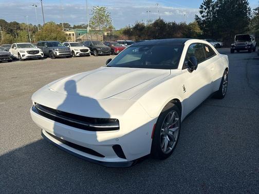 Bright White Clearcoat 2024 Dodge Charger Daytona Scat Pack