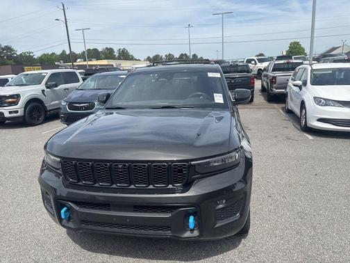 2023 Jeep Grand Cherokee 4xe Overland