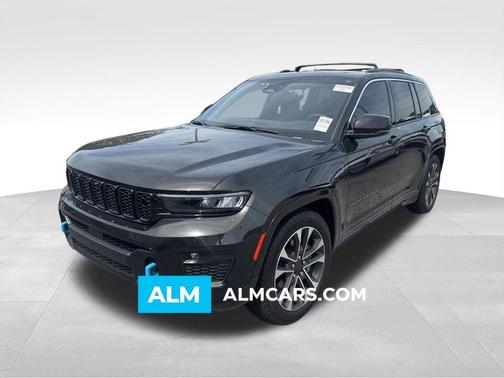 Rocky Mountain Pearlcoat 2023 Jeep Grand Cherokee 4xe Overland