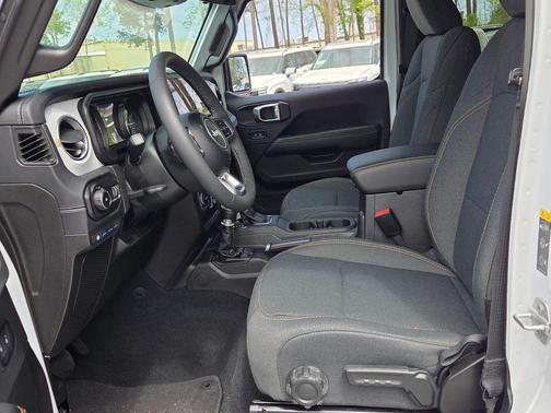 Bright White Clearcoat 2025 Jeep Wrangler 4xe Sahara