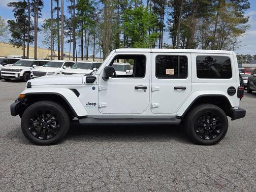 Bright White Clearcoat 2025 Jeep Wrangler 4xe Sahara