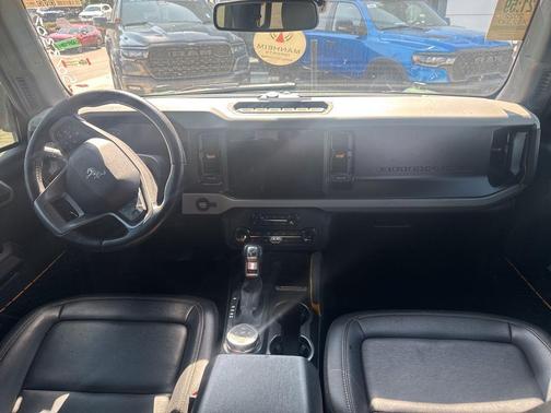 Green Metallic 2022 Ford Bronco Badlands