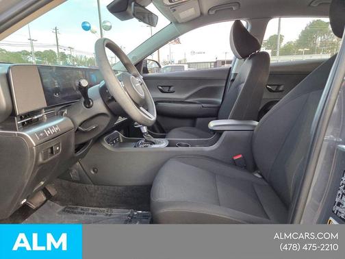Gray Pearl 2025 Hyundai KONA SE