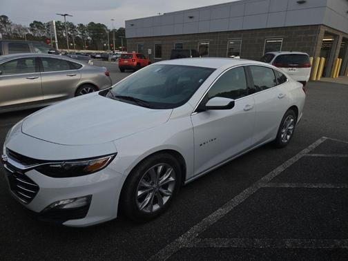 2024 Chevrolet Malibu LT