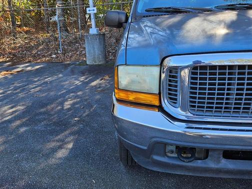 2001 Ford Excursion XLT