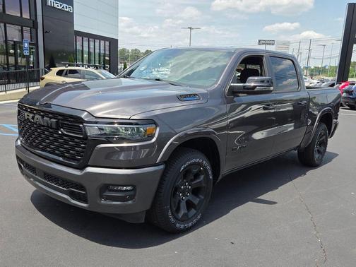 Granite Crystal Clearcoat Metallic 2026 RAM 1500 Big Horn/Lone Star