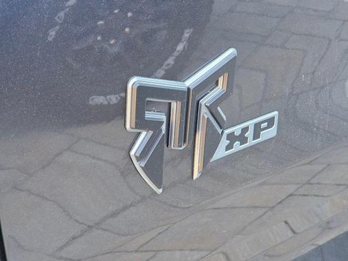 Granite Crystal Clearcoat Metallic 2026 RAM 1500 Big Horn/Lone Star