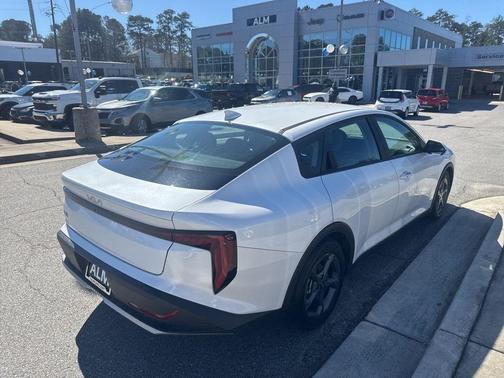 2025 Kia K4 
