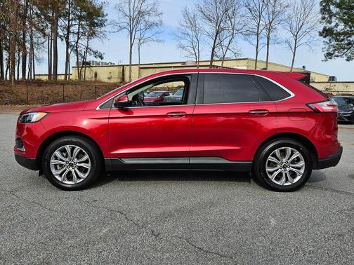 2024 Ford Edge Titanium