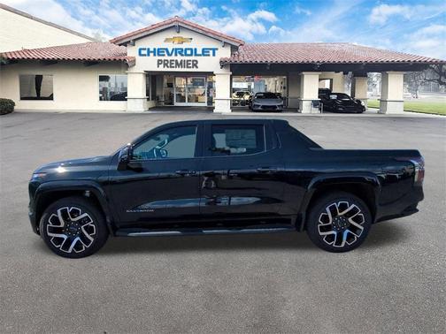 2025 Chevrolet Silverado EV RST