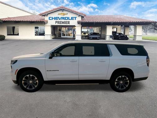 2025 Chevrolet Suburban LS