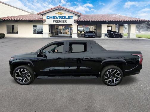 2024 Chevrolet Silverado EV RST