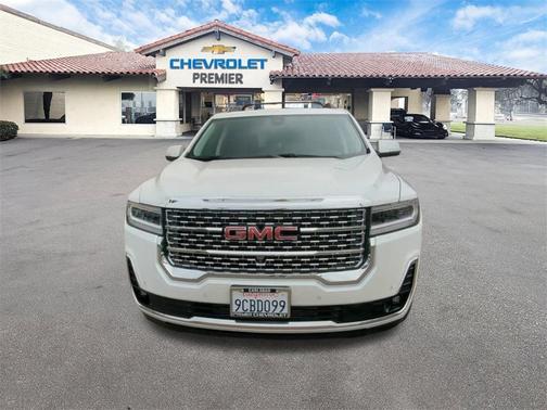 2022 GMC Acadia Denali