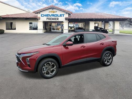 2025 Chevrolet Trax LT