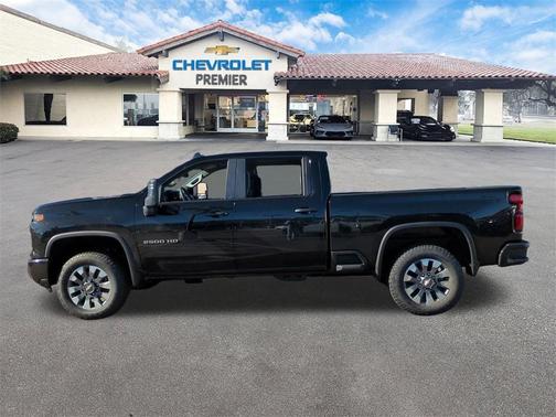 2024 Chevrolet Silverado 2500 Custom