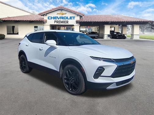 2025 Chevrolet Blazer LT