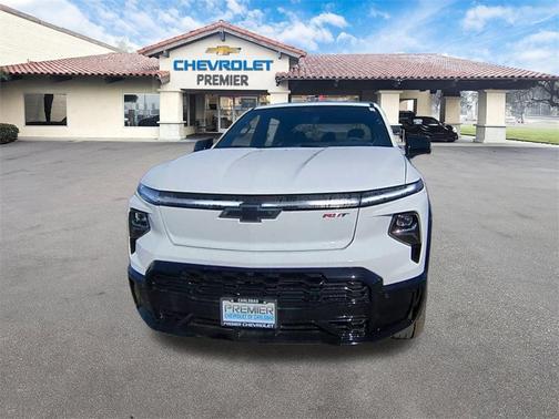 2025 Chevrolet Silverado EV RST
