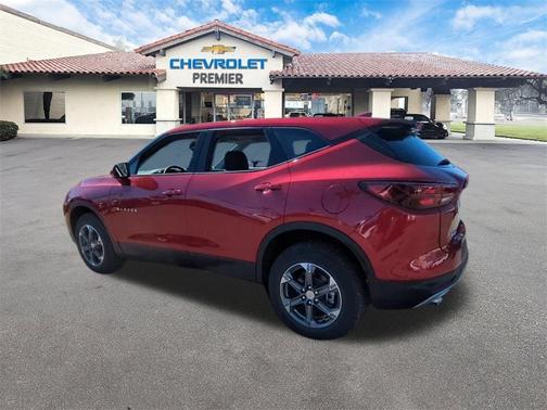 2025 Chevrolet Blazer LT