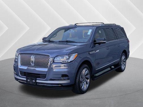 2022 Lincoln Navigator L Reserve