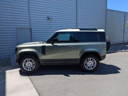 2023 Land Rover Defender 90 S