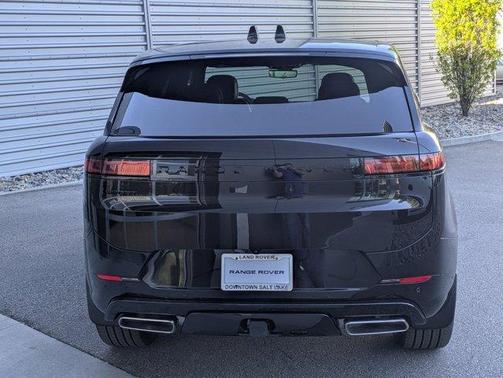 Santorini Black 2026 Land Rover Range Rover Sport P400 Dynamic SE
